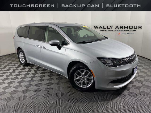 2023 CHRYSLER Voyager