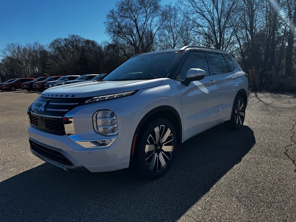 2026 MITSUBISHI Outlander