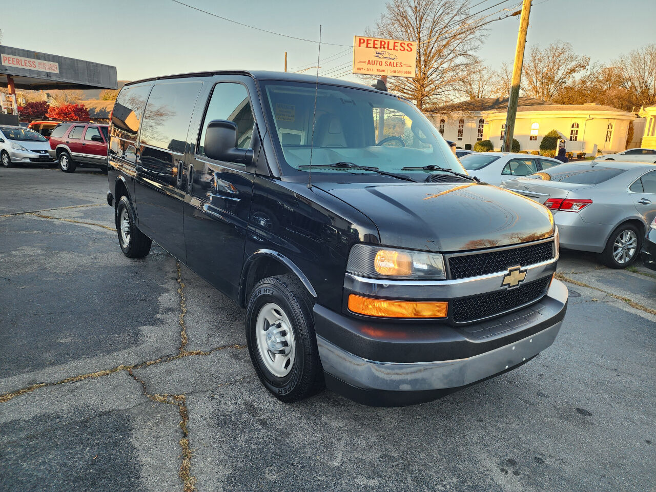 2017 CHEVROLET Express
