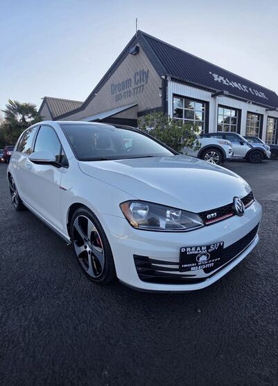 2015 VOLKSWAGEN GTI