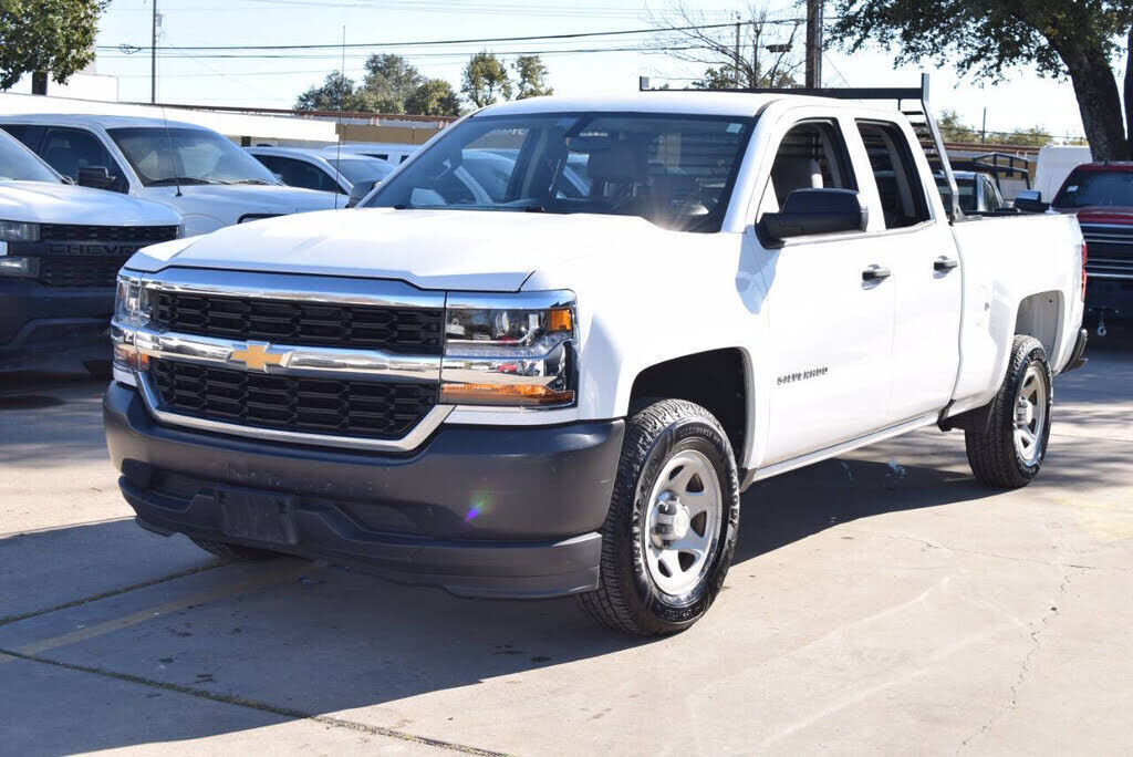 2018 CHEVROLET Silverado