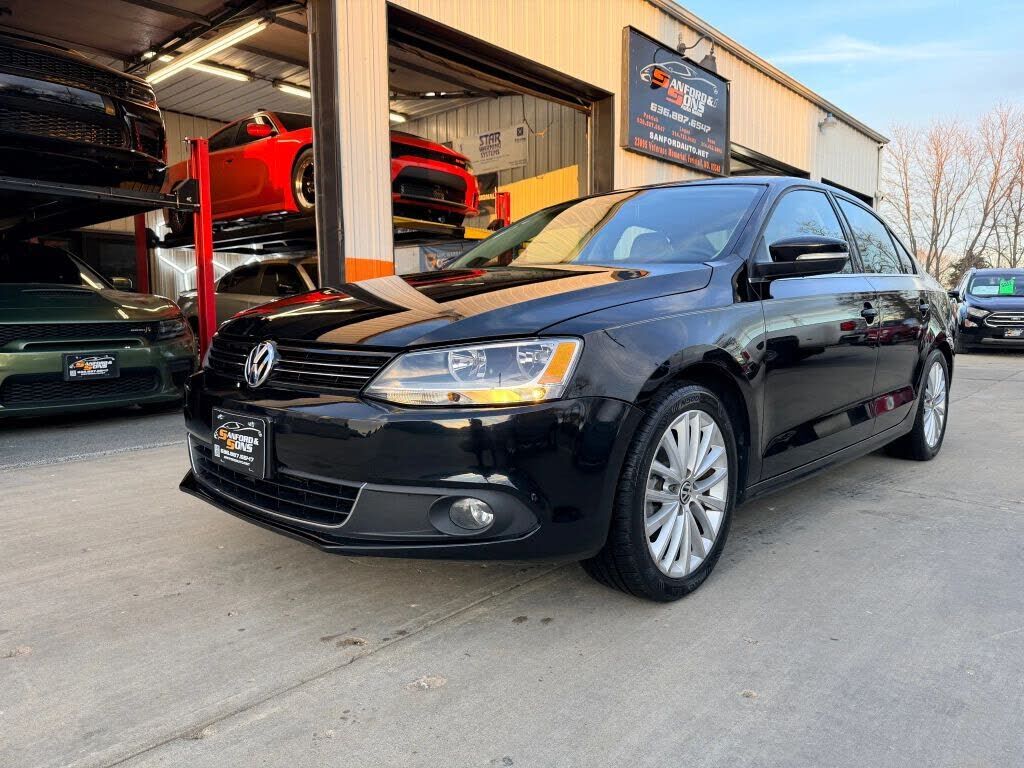 2014 VOLKSWAGEN Jetta