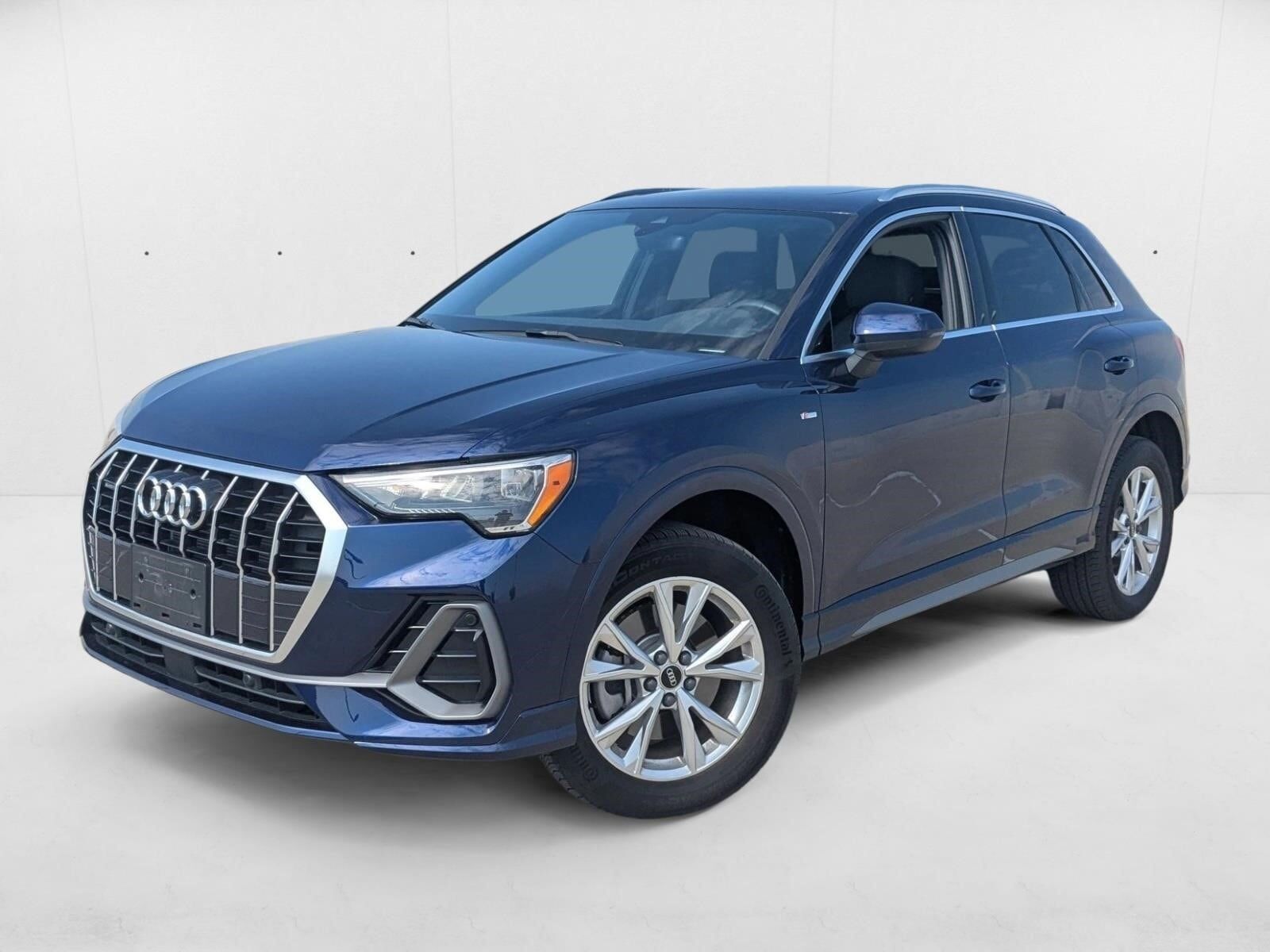 2022 AUDI Q3