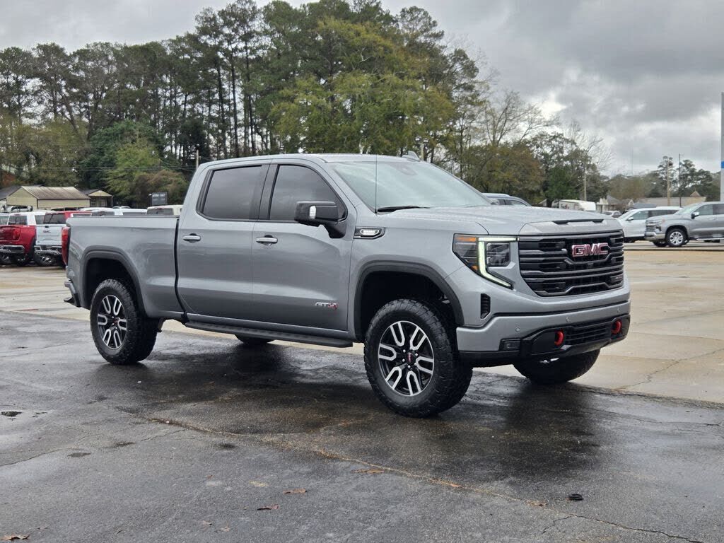 2024 GMC Sierra