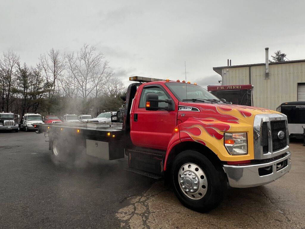 Ford F-750