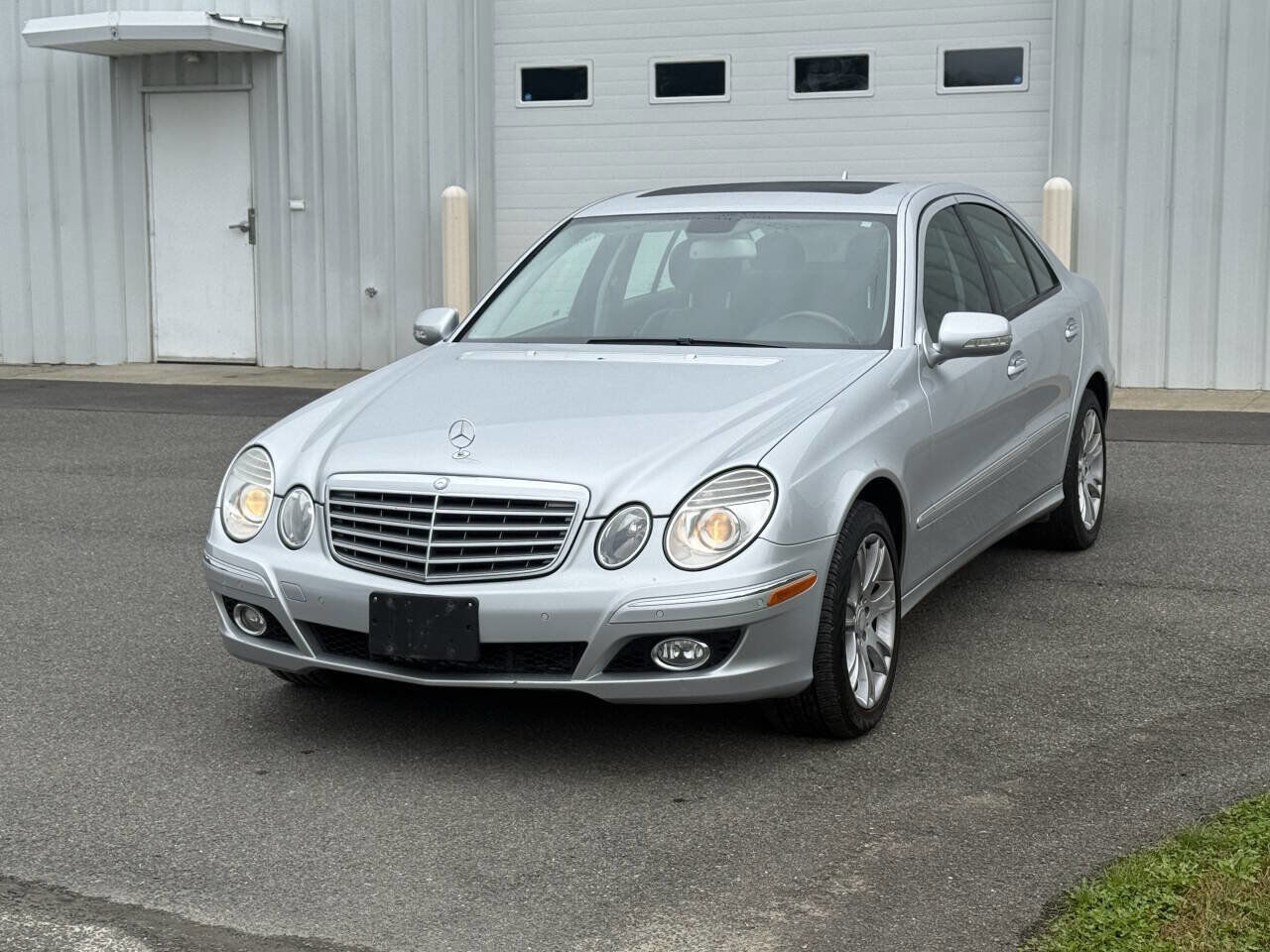 2009 MERCEDES-BENZ E-Class