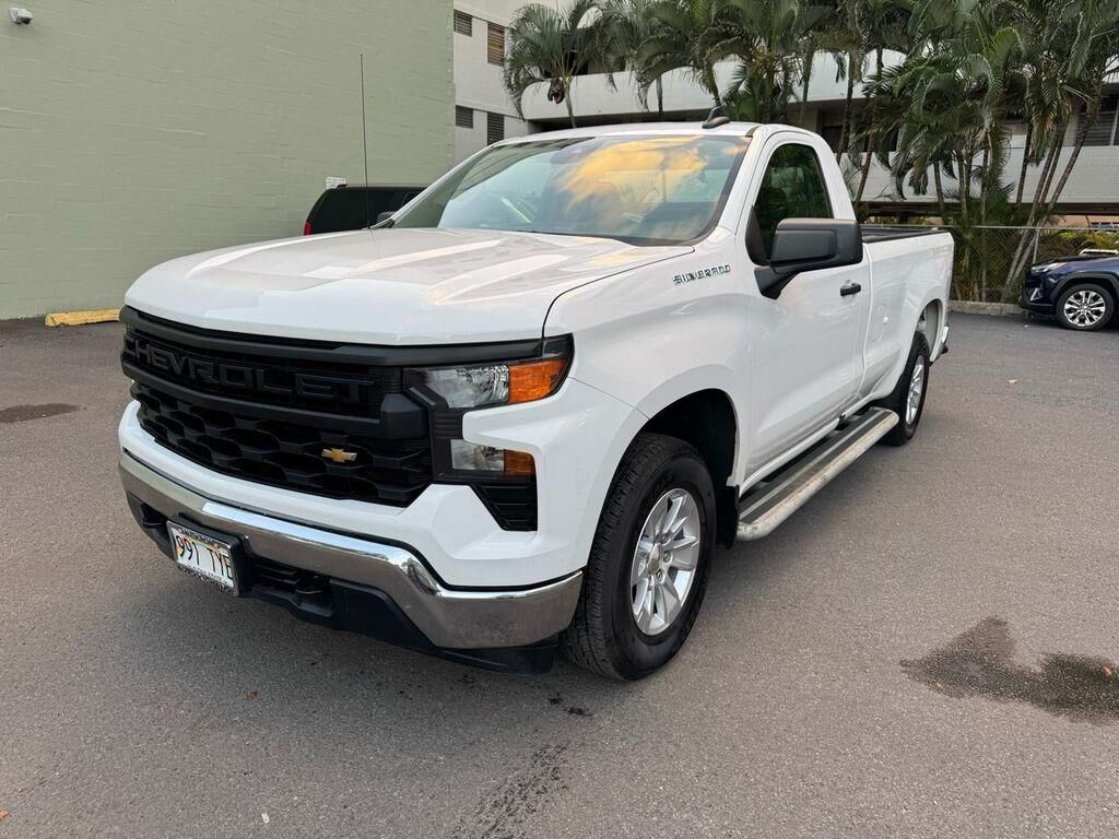 2024 CHEVROLET Silverado