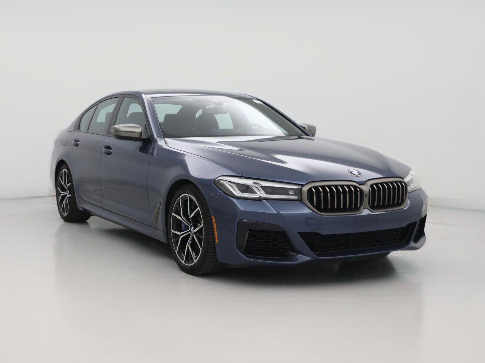 2023 BMW M5