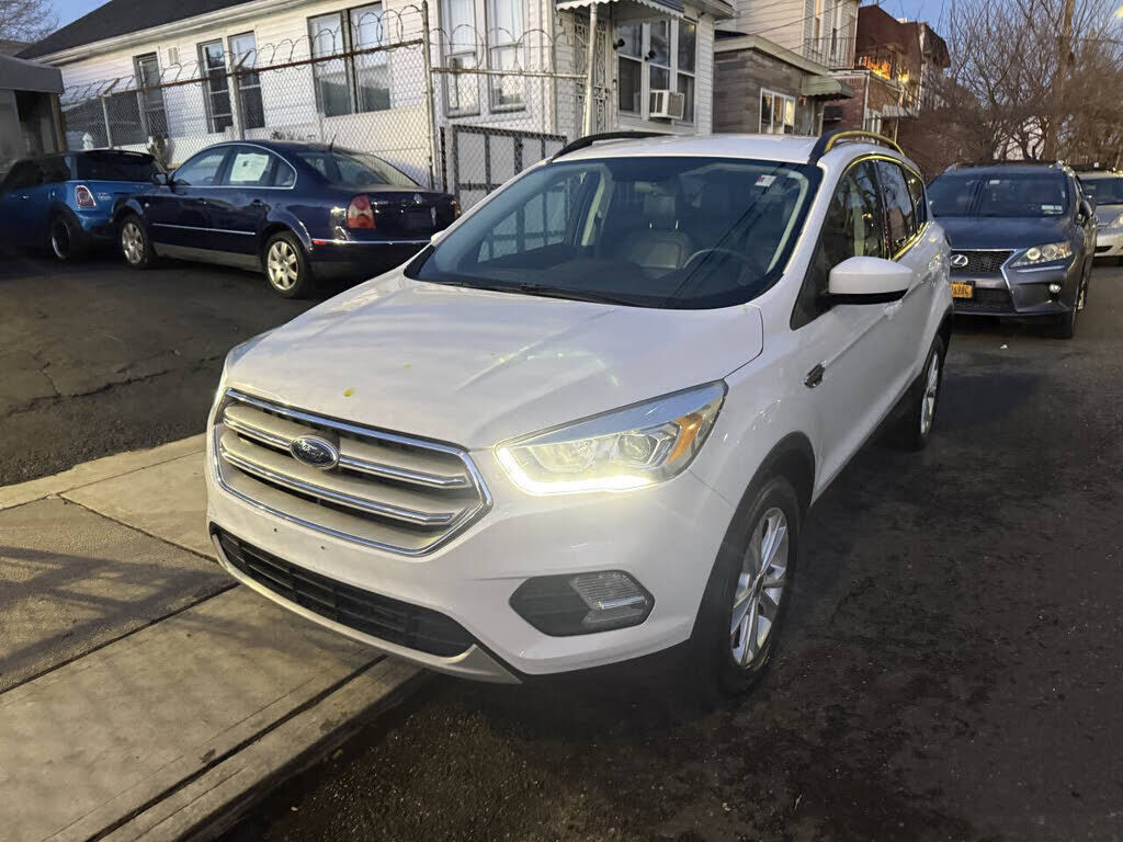 2018 FORD Escape