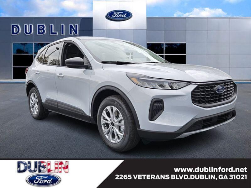 2026 FORD Escape