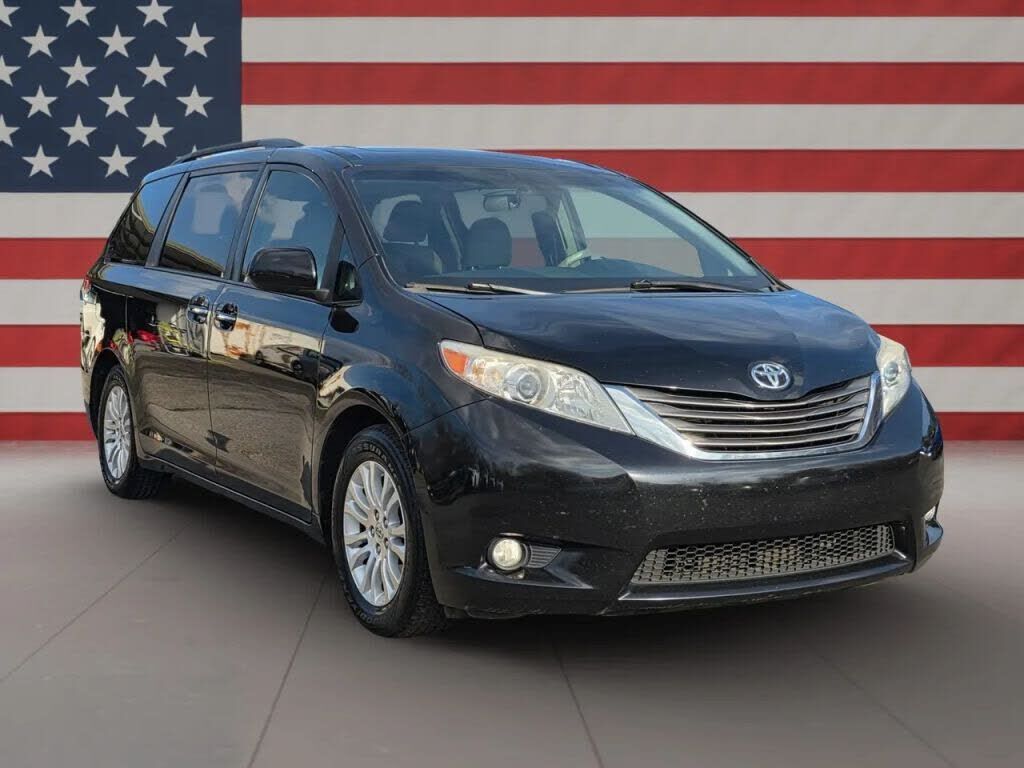 Toyota Sienna