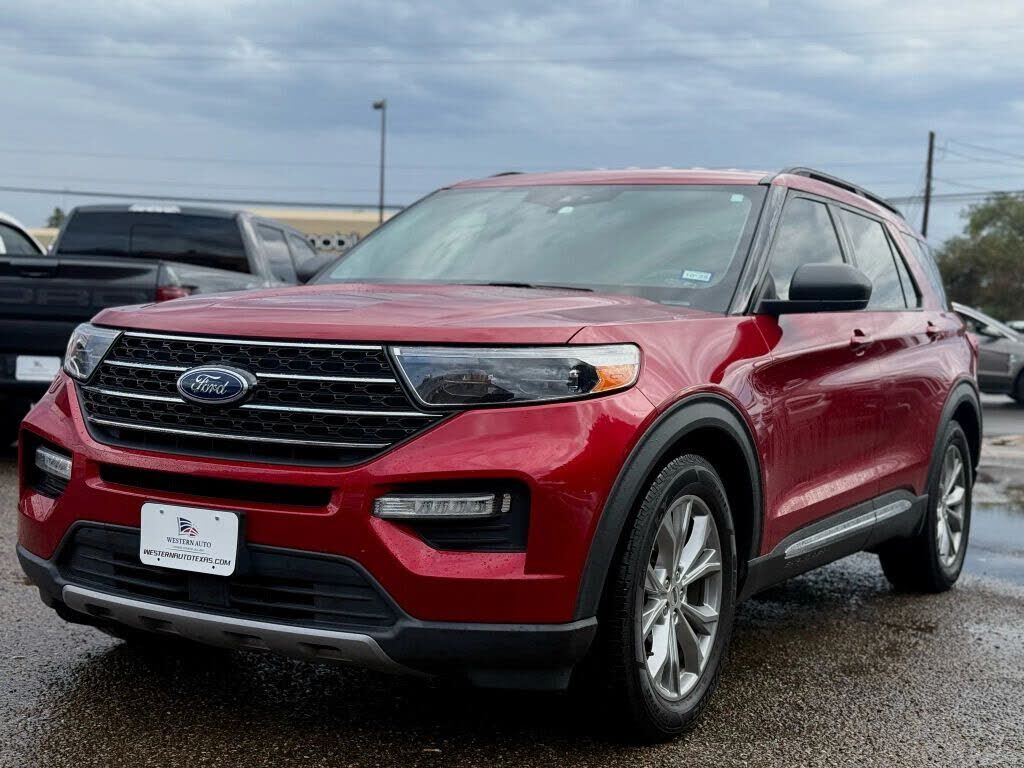 2020 FORD Explorer