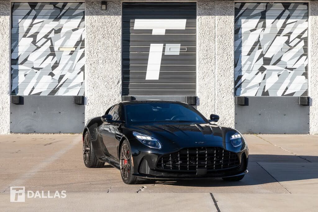2024 ASTON MARTIN DB12