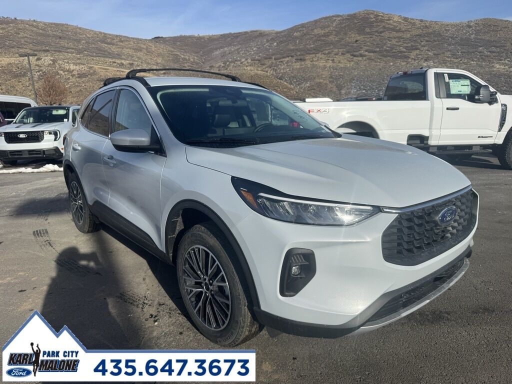 2026 FORD Escape