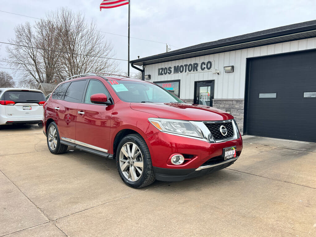 2014 NISSAN Pathfinder