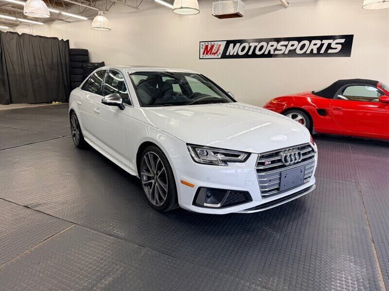 2019 AUDI S4