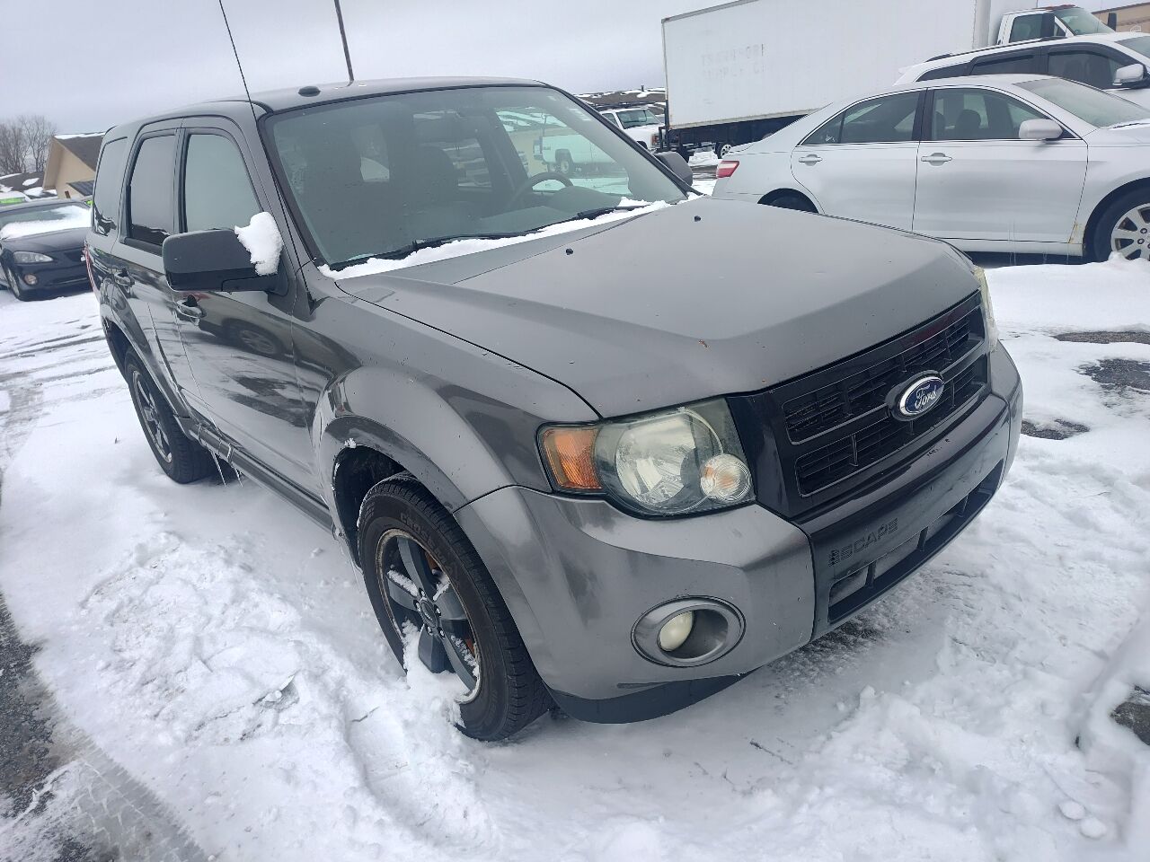 2011 FORD Escape