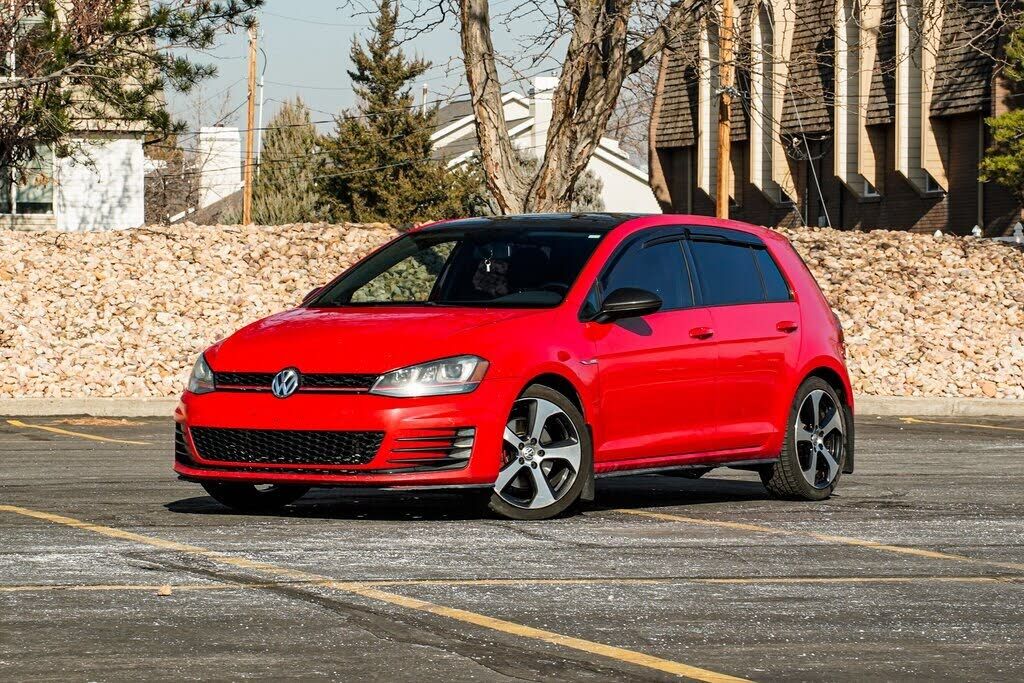 2015 VOLKSWAGEN GTI