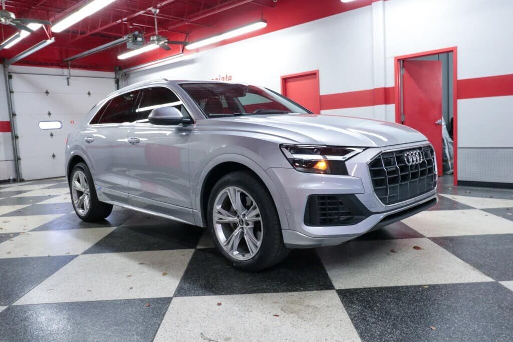 2022 Audi Q8