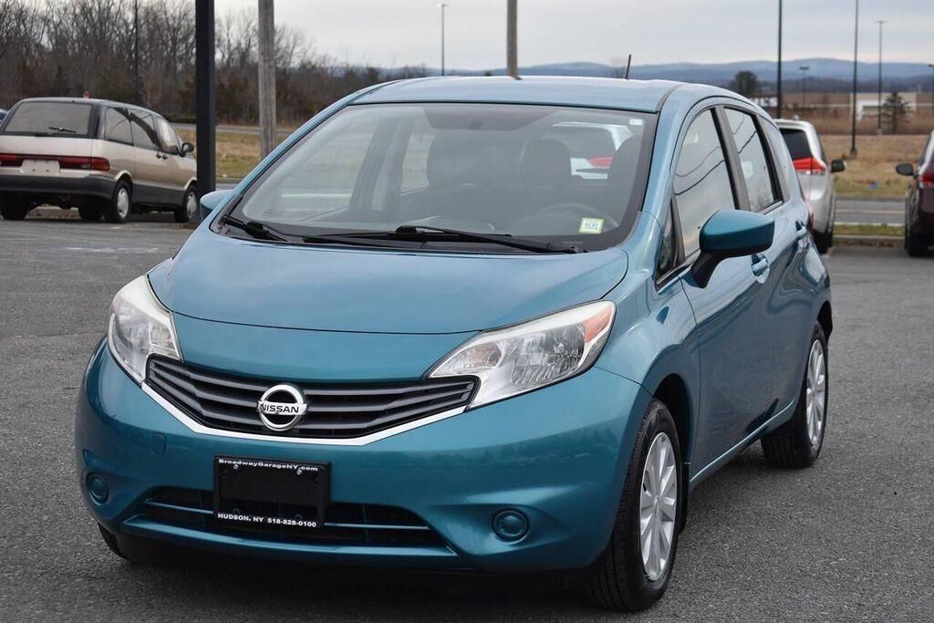 2015 NISSAN Versa
