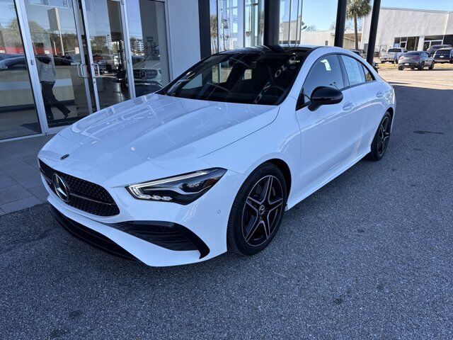 2025 MERCEDES-BENZ GLA-Class