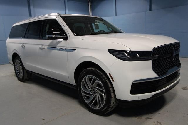 2025 LINCOLN Navigator L