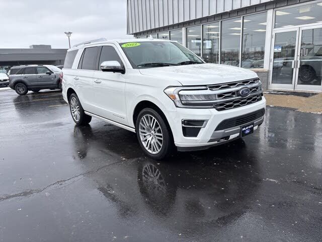 2022 FORD Expedition