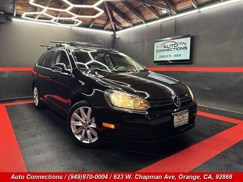 2013 VOLKSWAGEN Jetta SportWagen