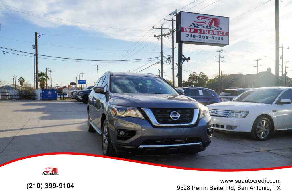 2019 NISSAN Pathfinder