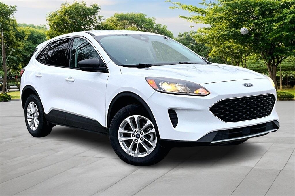 2022 FORD Escape