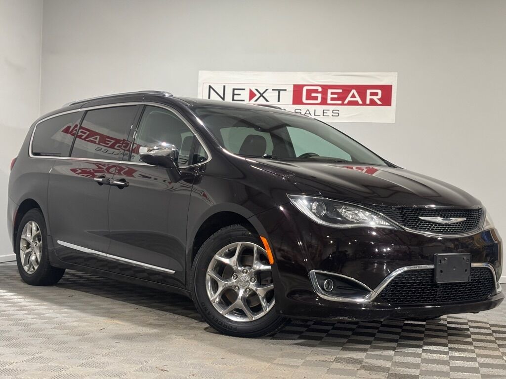 2017 CHRYSLER Pacifica