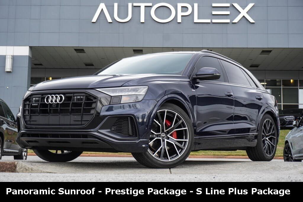 2023 AUDI Q8