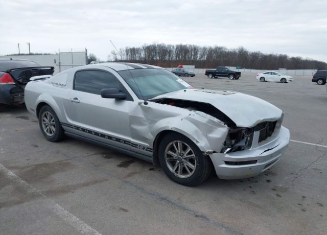 2005 FORD Mustang