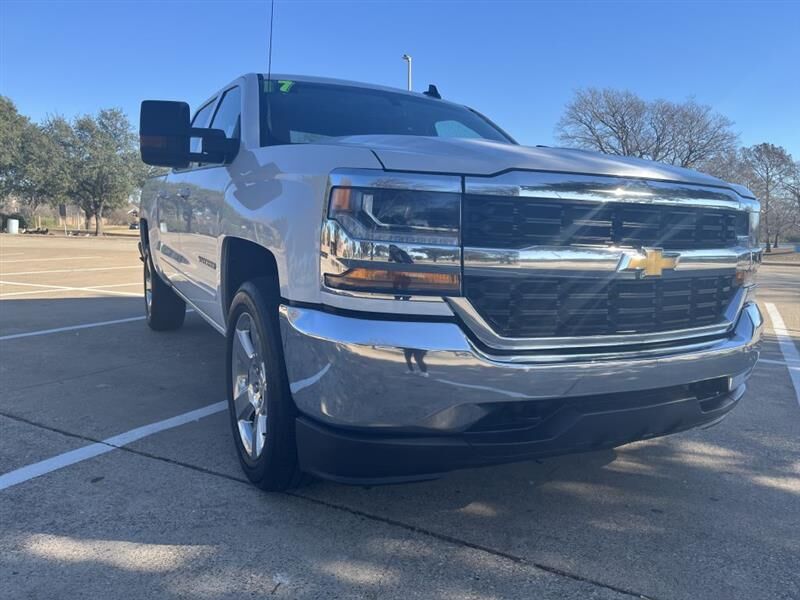 2017 CHEVROLET Silverado