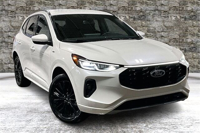 2026 FORD Escape