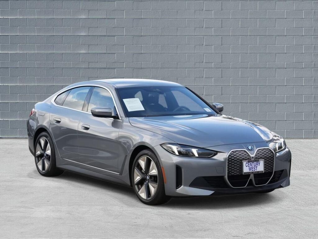 2025 BMW i4