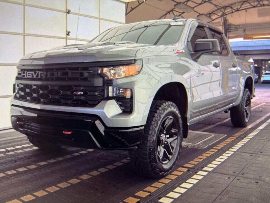 2025 CHEVROLET Silverado