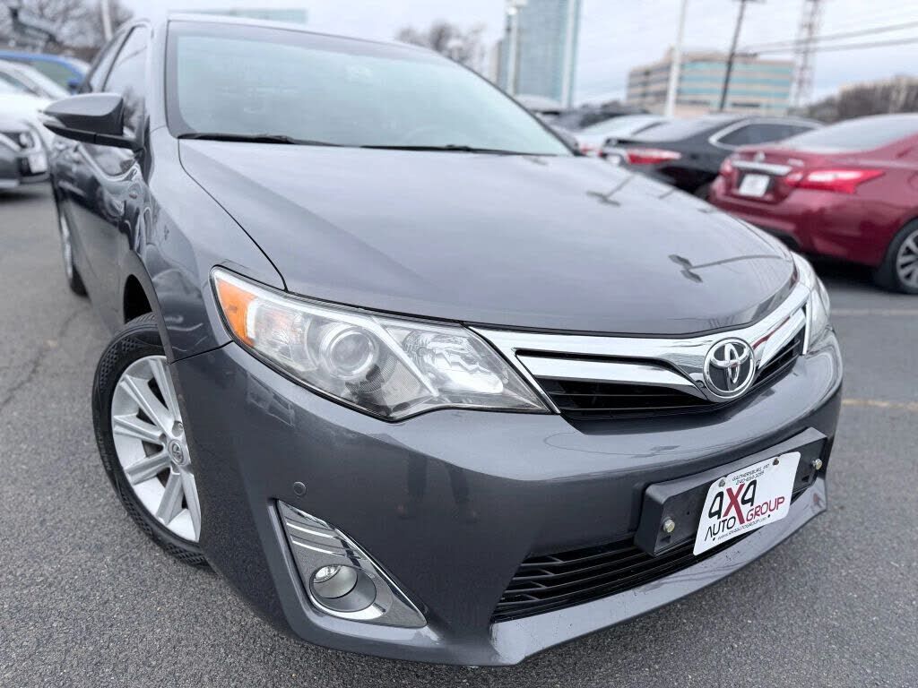 2013 TOYOTA Camry