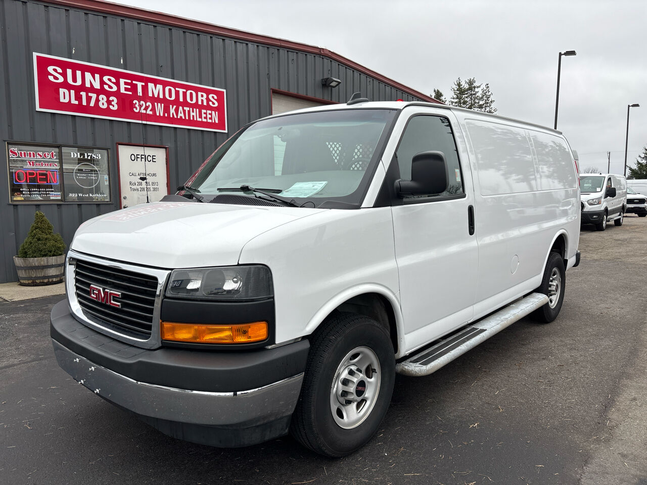 2023 GMC Savana