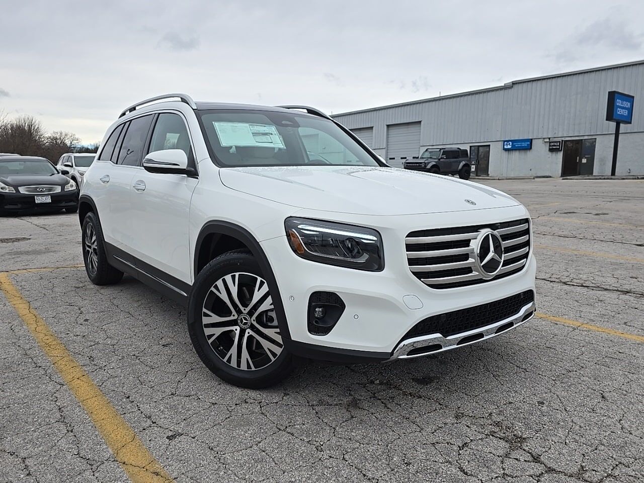 2026 MERCEDES-BENZ GLB-Class