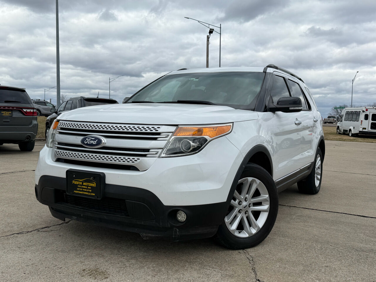 2014 FORD Explorer