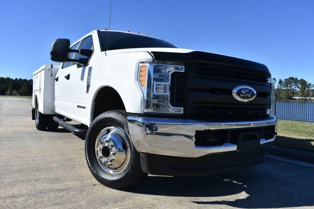 2017 FORD F-350