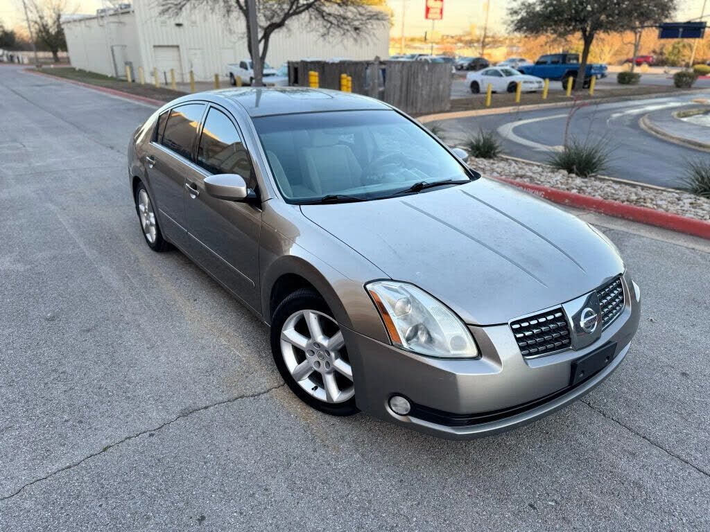 2004 NISSAN Maxima