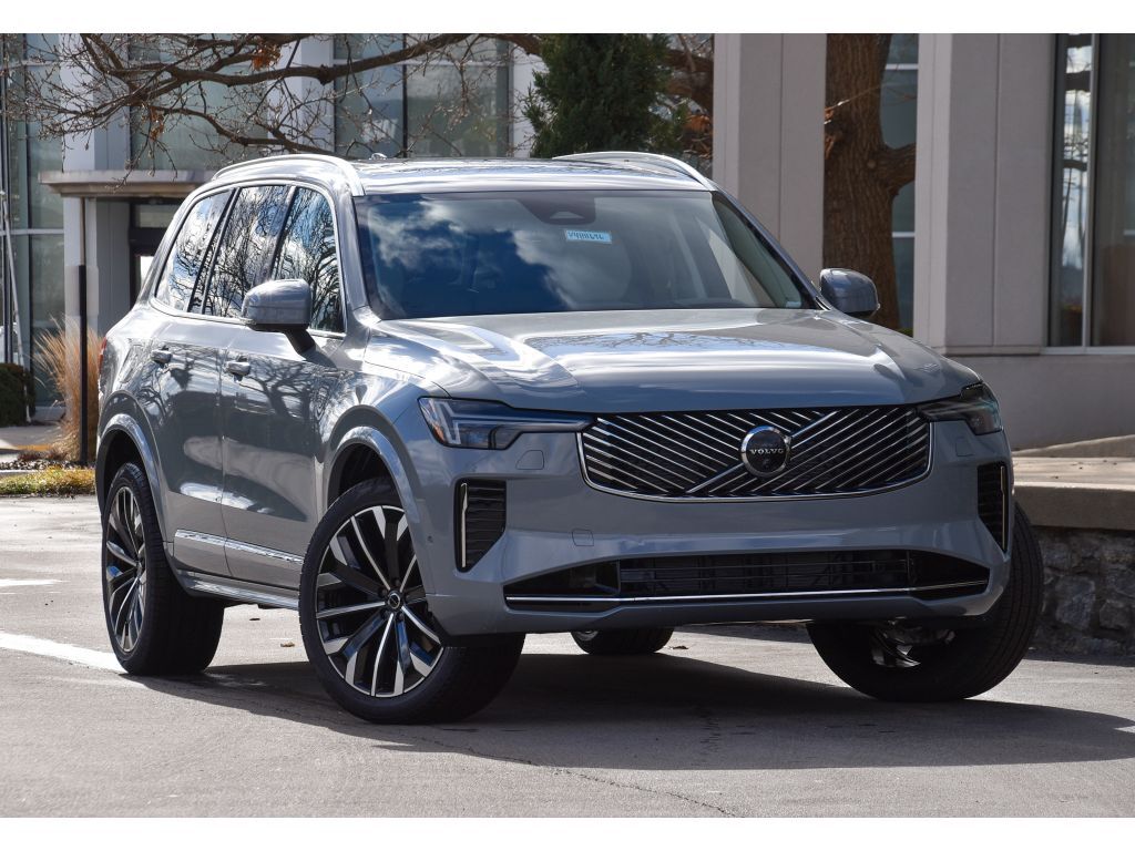 2026 VOLVO XC90