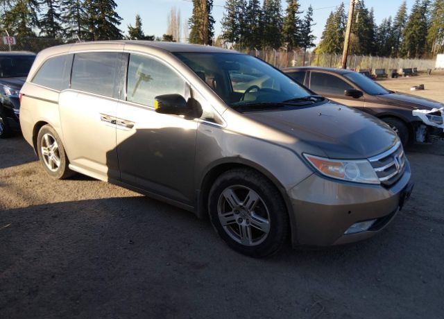 2011 HONDA Odyssey