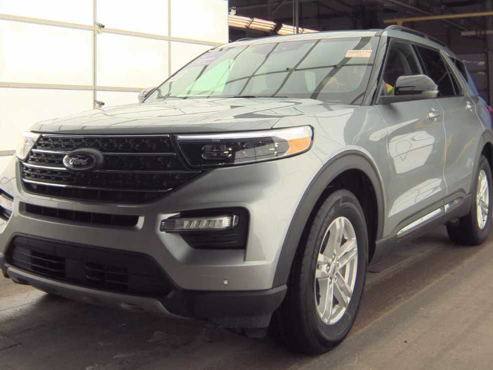 2023 FORD Explorer