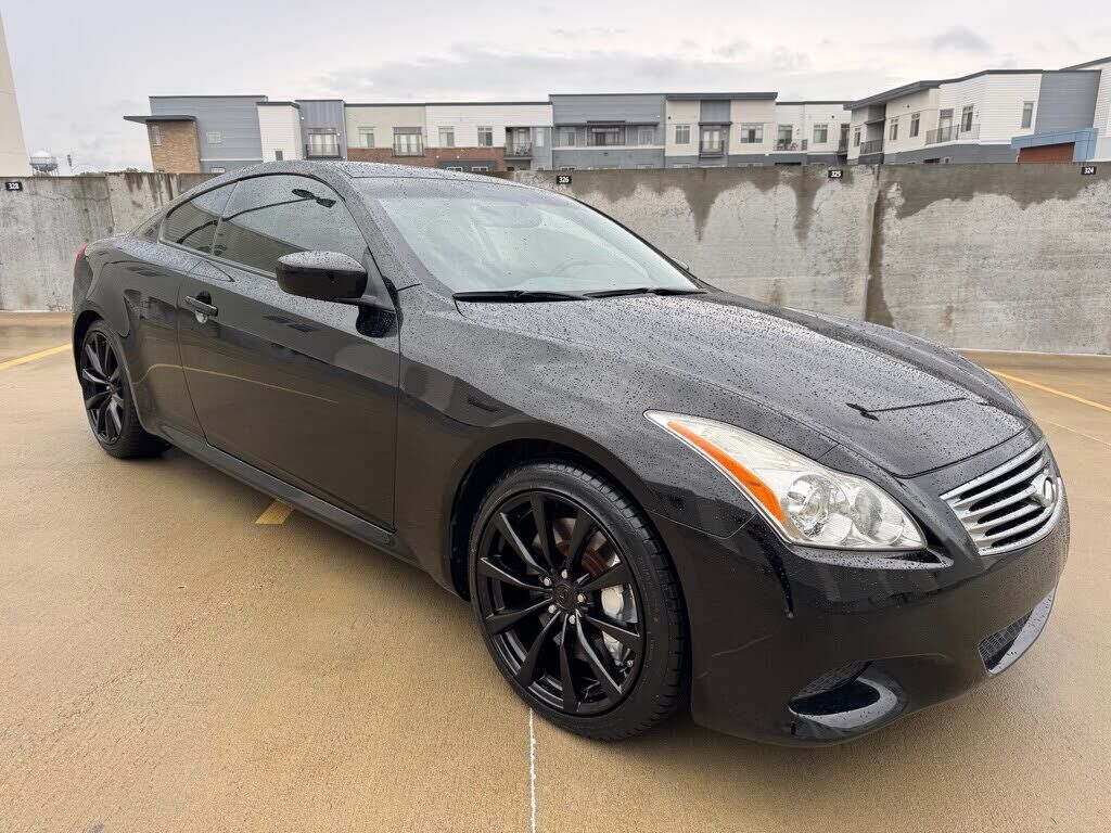 Infiniti G37