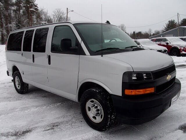 2021 CHEVROLET Express