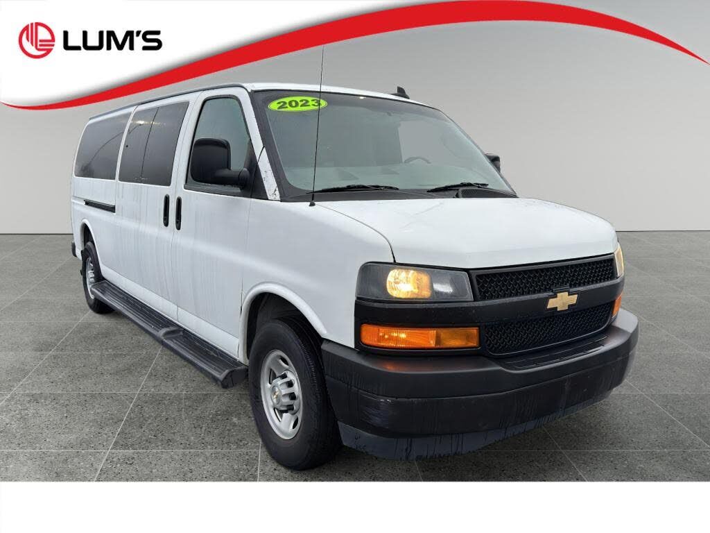 2023 CHEVROLET Express