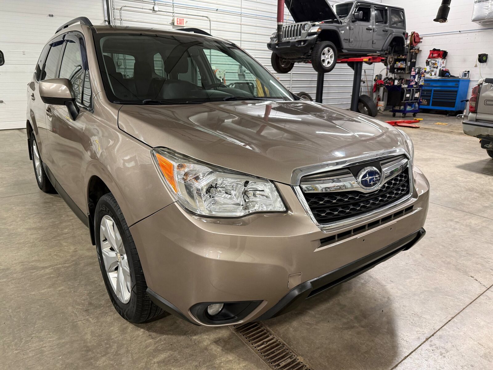 2016 SUBARU Forester